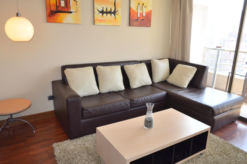 Apartamentos Capital Santiago Quarto foto